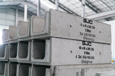 รางระบายน้ำคอนกรีตสําเร็จรูป